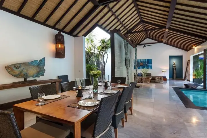 Кута: Bali Villa Near the Beach, 2080