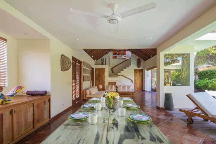 Кута: Bali Villa Near the Beach, 2064