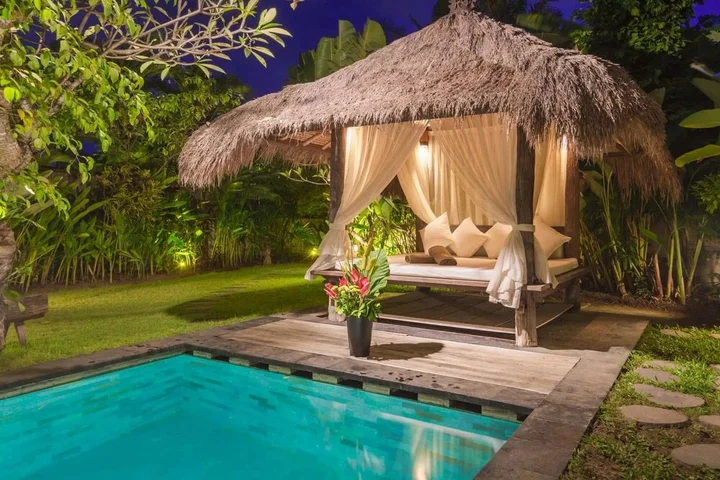 Кута: Bali Villa Near the Beach, 2064