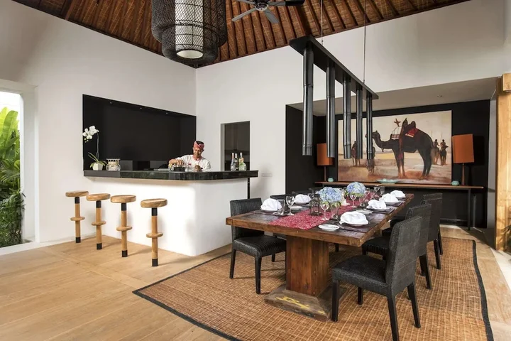 Кута: Bali Villa Near the Beach, 2061