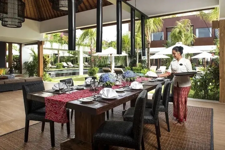 Кута: Bali Villa Near the Beach, 2061