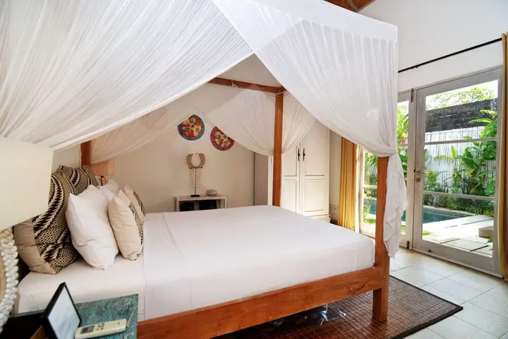 Кута: Bali Villa Near the Beach, 2070