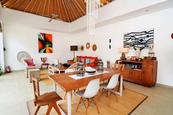 Кута: Bali Villa Near the Beach, 2070
