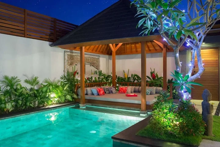 Кута: Imagine Your Family Renting a Luxury Holiday Villa Close to Seminyaks Main Attractions, Villa Bali 2043