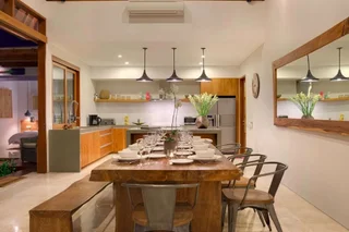 Кута: Imagine Your Family Renting a Luxury Holiday Villa Close to Seminyaks Main Attractions, Villa Bali 2043