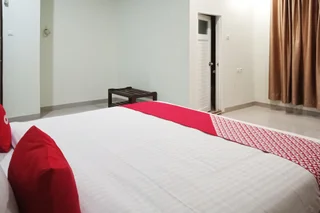 Озеро Тоба: OYO 2382 Wisata Hotel