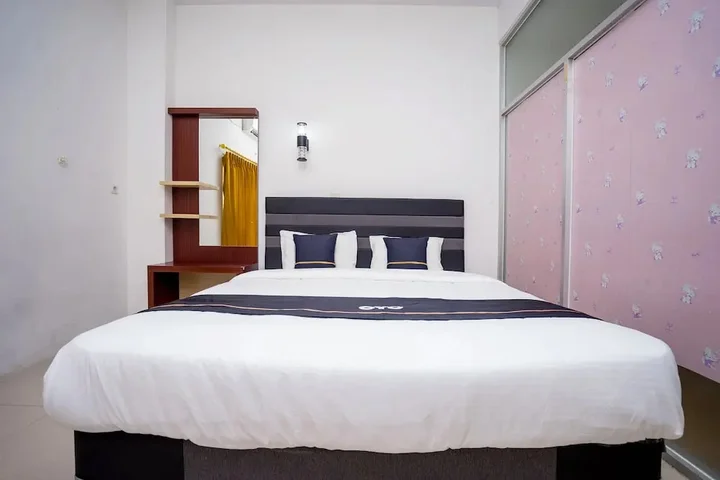 Самаринда: OYO 2695 D'es Guest House