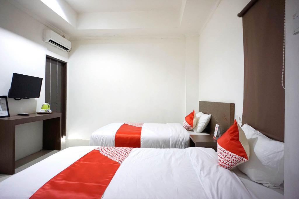 Баликпапан: OYO 2886 Her Mandiri Guest House