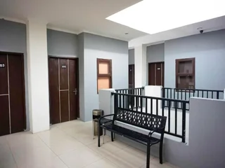 Баликпапан: OYO 2886 Her Mandiri Guest House