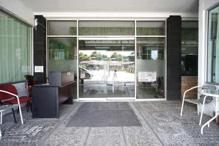 Баликпапан: Capital O 2885 Hemra Hotel