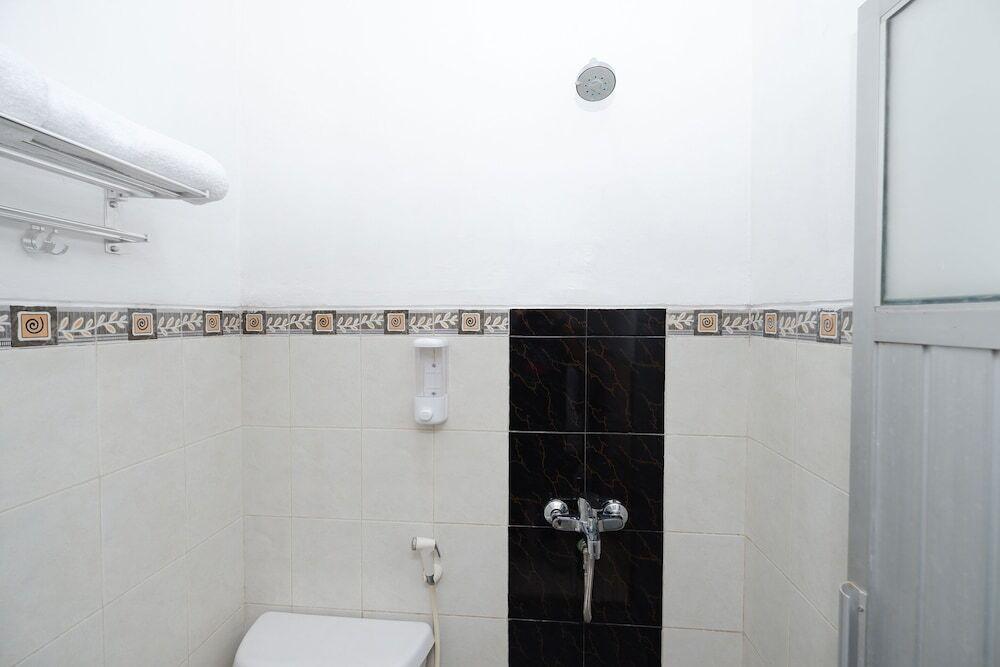 Суракарта: Super OYO 2803 Orchid House
