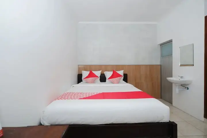 Суракарта: Super OYO 2803 Orchid House