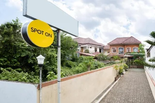Депок: OYO 1806 Puri Arsita Homestay