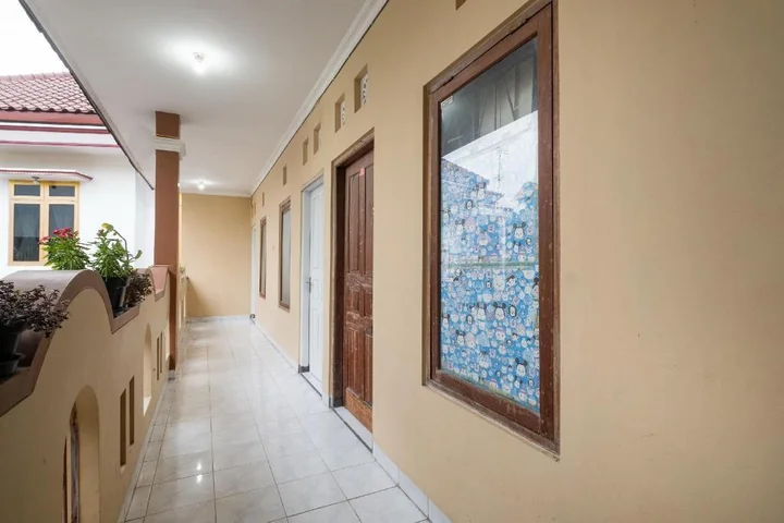 Депок: OYO 1806 Puri Arsita Homestay