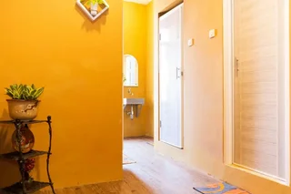 Семаранг: RedDoorz Hostel @ DI Panjaitan Simpang Lima