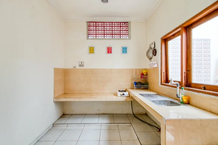 Депок: RedDoorz Hostel near Terminal Condongcatur Jogja