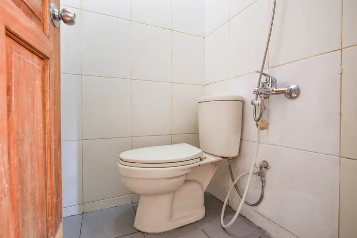 Суракарта: OYO 2737 D'Kost