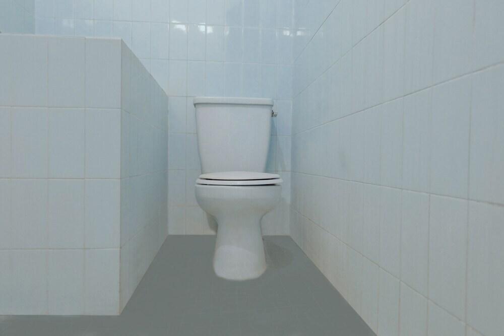 Маланг: Spot On 2764 Sulfat House 19
