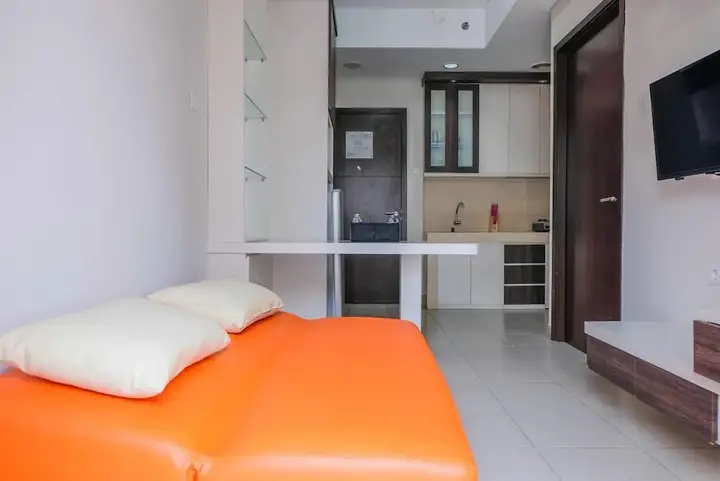 1BR Cozy Stay at Saveria Apartment — фото 6