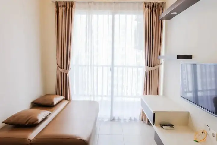 Modern Living 1BR at Saveria Apartment — фото 6