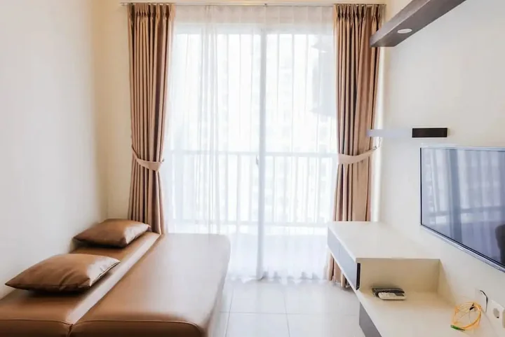 Legok: Modern Living 1BR at Saveria Apartment