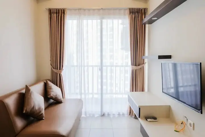 Legok: Modern Living 1BR at Saveria Apartment