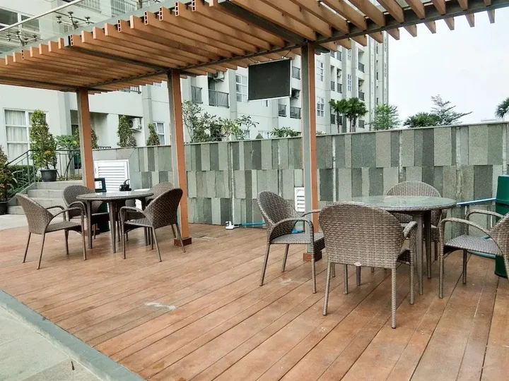 Legok: Minimalist and Simple 1BR at Saveria Apartment