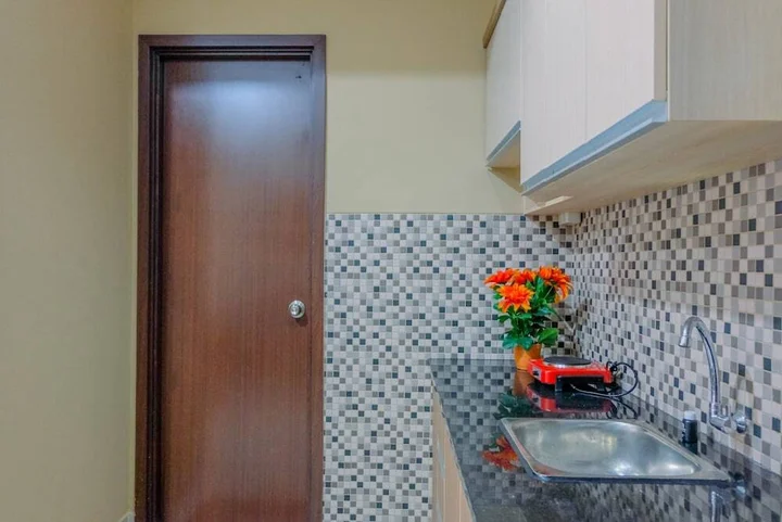 Legok: Minimalist and Simple 1BR at Saveria Apartment