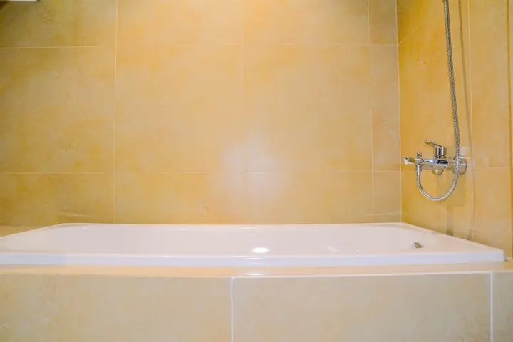 Legok: Luxurious And Pleasant 2br Branz Bsd City Apartment
