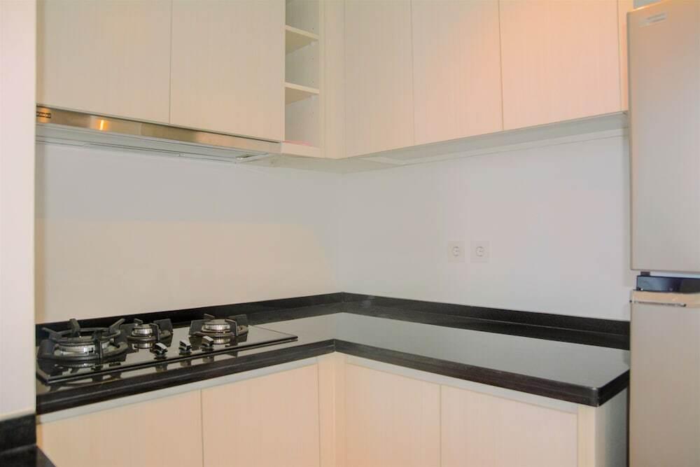 Legok: Luxurious And Pleasant 2br Branz Bsd City Apartment