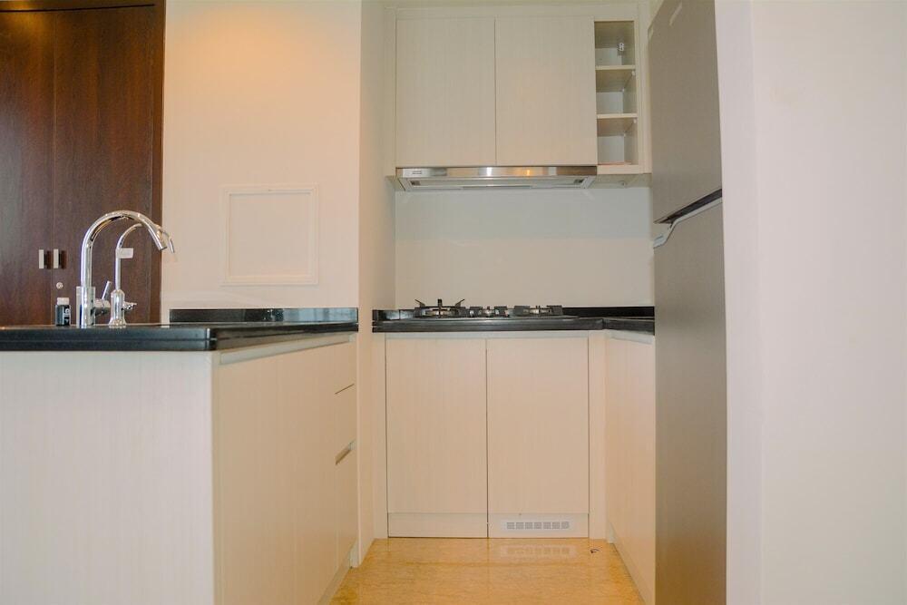 Legok: Luxurious And Pleasant 2br Branz Bsd City Apartment