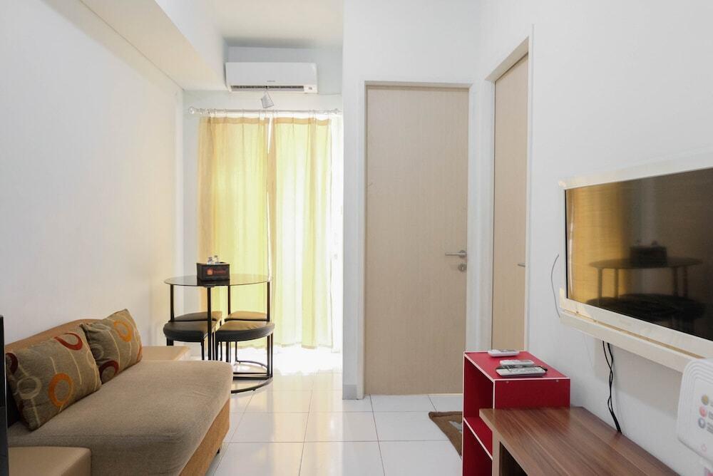 Simple and Comfy 2BR Apartment at Ayodhya Residence By Travelio — фото 2
