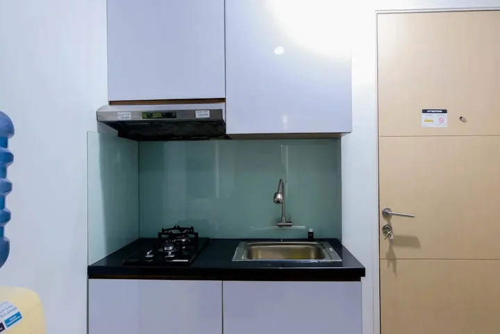 Тангеранг: Luxurious and Convenient 2BR Ayodhya Apartment
