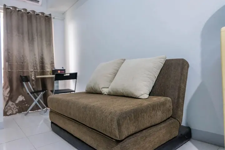 Тангеранг: Luxurious and Convenient 2BR Ayodhya Apartment