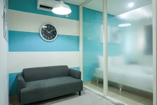 Депок: Modern 1BR Apartment at Atlanta Residence