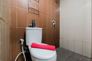 Депок: Minimalist and Comfy 1BR Atlanta Depok Apartment