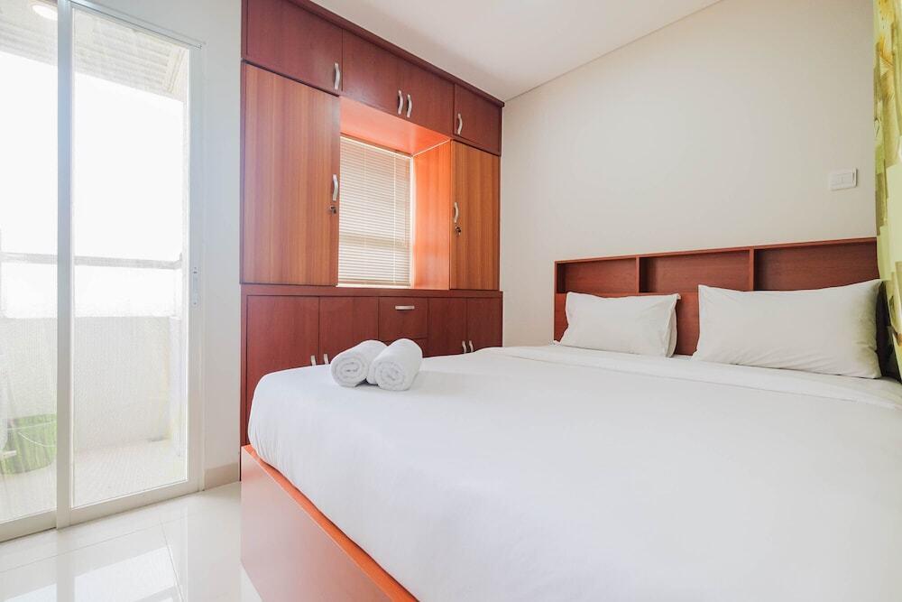 Minimalist and Comfy 1BR Atlanta Depok Apartment — фото 2