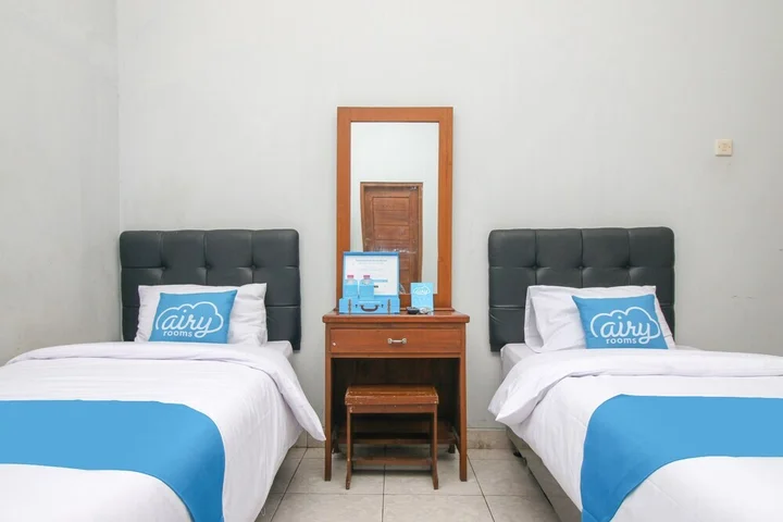 Суракарта: Airy Stasiun Balapan Monginsidi 106 Solo