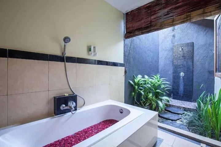 Кута: PB - 7BR - V5 & V1 7BR Private Pool Villa, Walk to Seminyak Beach