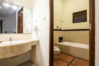 Кута: PB - Villa 5 - 4BR · 4-BR Private Pool Villa Walk to Seminyak Beach