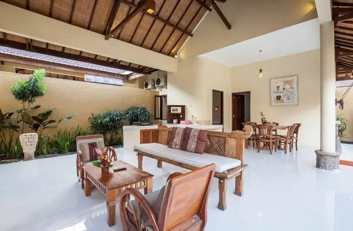 Кута: PB - Villa 5 - 4BR · 4-BR Private Pool Villa Walk to Seminyak Beach