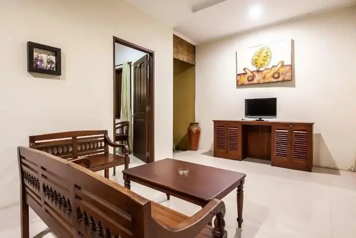 Кута: PB - Villa 5 - 4BR · 4-BR Private Pool Villa Walk to Seminyak Beach