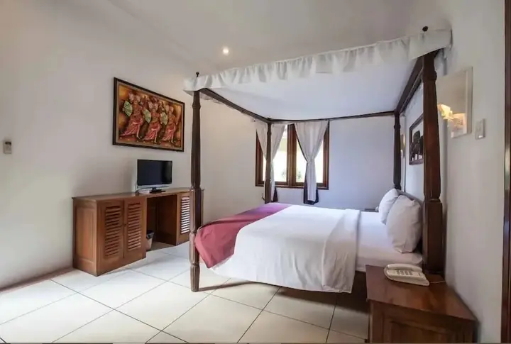 Кута: PB - Villa 5 - 4BR · 4-BR Private Pool Villa Walk to Seminyak Beach