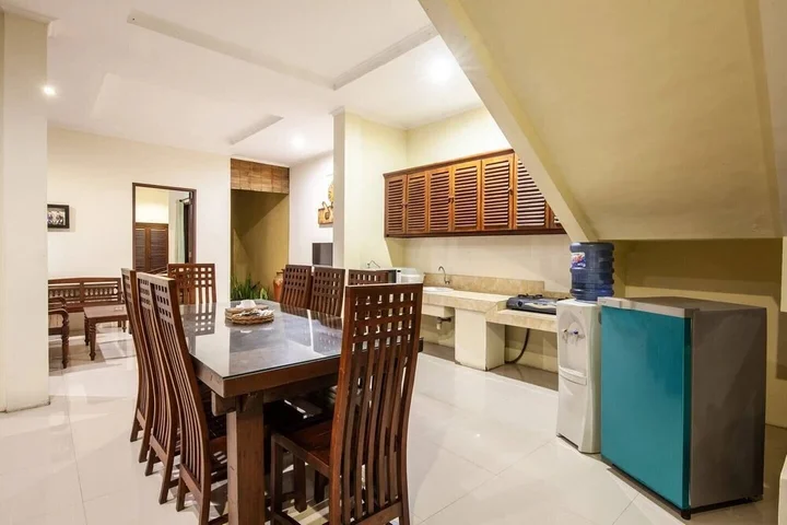 Кута: PB - Villa 5 - 4BR · 4-BR Private Pool Villa Walk to Seminyak Beach