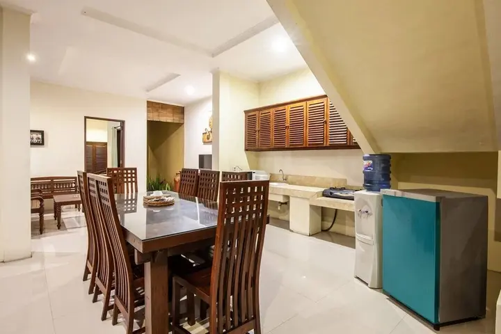Кута: PB - Villa 5 - 4BR · 4-BR Private Pool Villa Walk to Seminyak Beach
