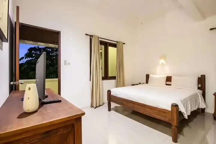 PB - Villa 5 - 4BR · 4-BR Private Pool Villa Walk to Seminyak Beach — фото 5
