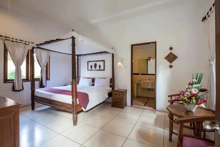 Кута: PB - Villa 1 - 3BR · 3-BR Private Pool Villa Walk to Seminyak Beach