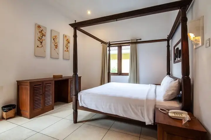 PB - Villa 1 - 3BR · 3-BR Private Pool Villa Walk to Seminyak Beach — фото 6