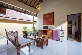 Кута: PB - Villa 1 - 3BR · 3-BR Private Pool Villa Walk to Seminyak Beach