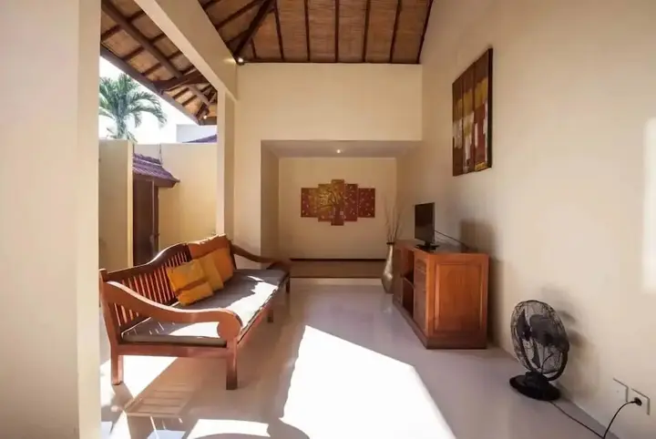 Кута: PB - Villa 2 - 2BR · 2-BR Private Pool Villa Walk to Seminyak Beach